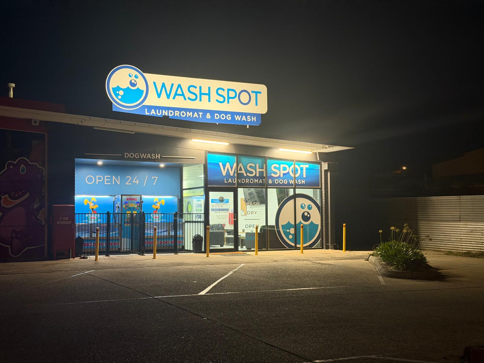 Wendouree storefront at night
